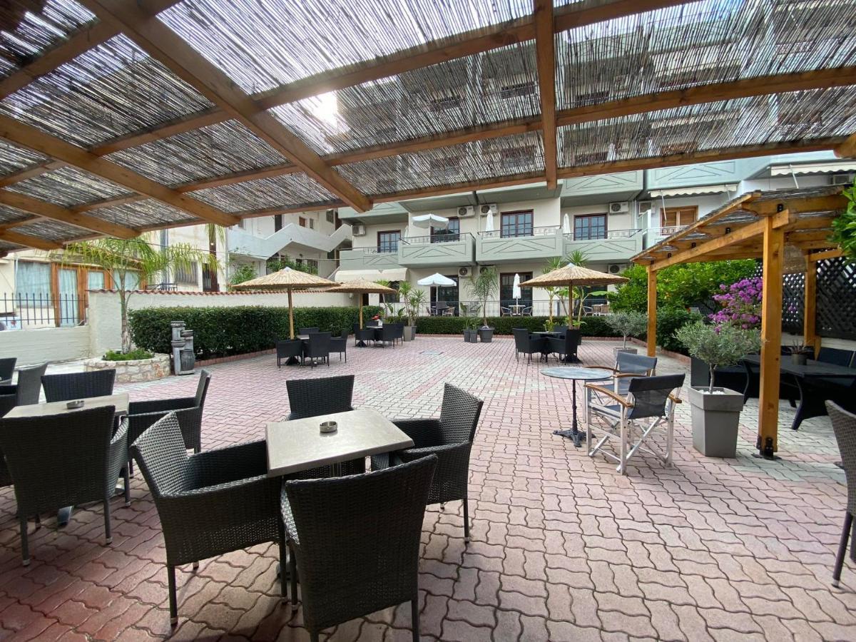 Hotel Pavlos - Studios Толон Екстериор снимка