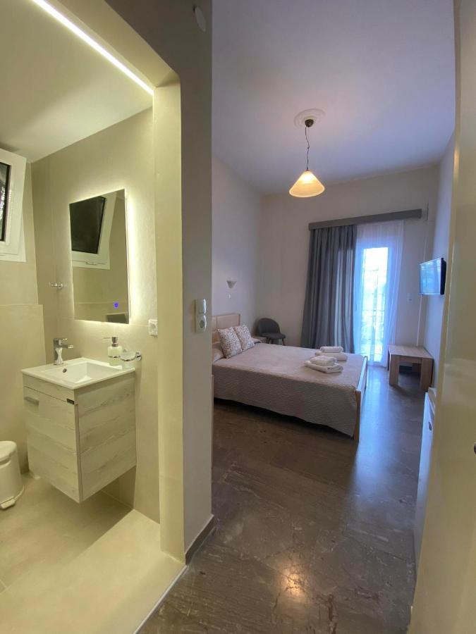 Hotel Pavlos - Studios Толон Екстериор снимка