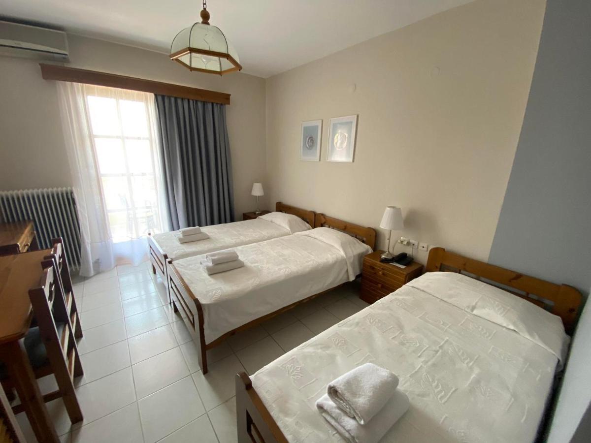 Hotel Pavlos - Studios Толон Екстериор снимка